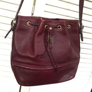 Vtg.ETIENNE AIGNER Burgundy Leather Drawstring Bucket Shoulder Bag Brass Buckle